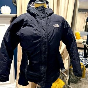 The North Face Girls Black winter coat size 14 (Large)